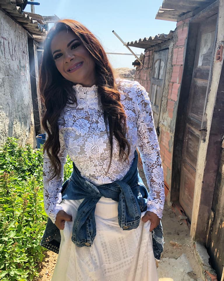 ​CONFIANÇA INABALÁVEL - Kelly Blima